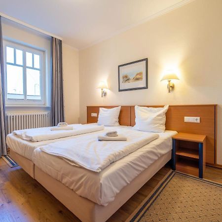 Komfort Appartement mit 1 Schlafzimmer und Terrasse im Erdgeschoss 238 Ostseebad Ostseebad Binz Exterior foto